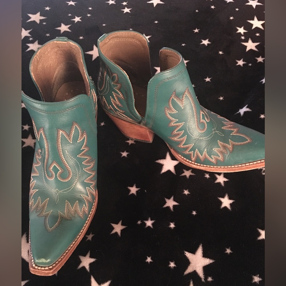 Ariat booties